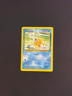 Magikarp 35/102 Base Set Pokemon TCG 30 HP Common Regular English - Image 1