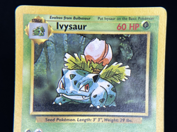 1999 TCG Pokemon #30/102 Ivysaur Regular Unlimited Base Set - Image 2