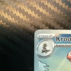 Krookodile 137/086 Holo Illustration Rare SV: Black Bolt NM English Pokemon - Image 4