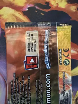 Pokemon Dragon Majesty SEALED Booster Pack - Reshiram Art - Image 5