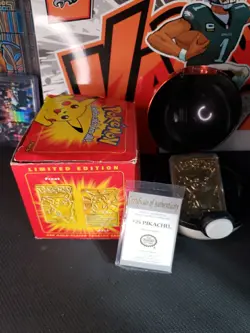 Pokemon 23 Karat Gold Plated Special Edition Trading Card and PokeBall w COA - Image 1