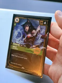 Ahri Alluring (Launch Exclusive) Riftbound Promo Card Foil Holographic NM+ - Image 2