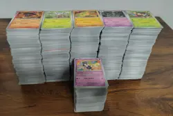2700+ CARD POKEMON SCARLET & VIOLET BULK LOT C/UC - NO ENERGY / NO TRAINERS - Image 1