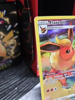 Pokemon TCG Flareon Holo Card TG01/TG30 Brilliant Stars Trainer Gallery - Image 4