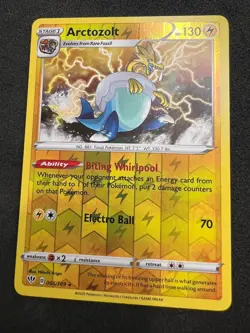 Arctozolt 66/189 Rare Darkness Ablaze Pokemon Reverse Holo 2020 - Image 1