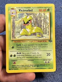 1999 Victreebel 30/64 Jungle Unlimited Non-Holo Rare Pokemon TCG - Image 1