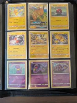 Pokemon TCG Hidden Fates Reverse Holo Complete Master Set 68/68 - Image 3