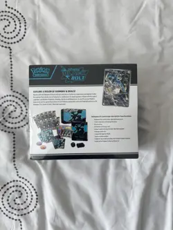 Pokemon TCG Scarlet & Violet Black Bolt Elite Trainer Box (Zekrom) - small tear - Image 2