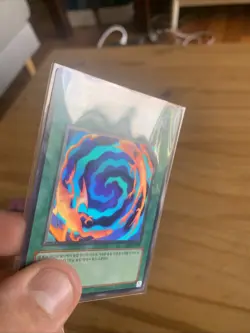 Polymerization Spell Super Rare YuGiOh LOB-K059 Korean Card LOB Holo Foil NM - Image 2