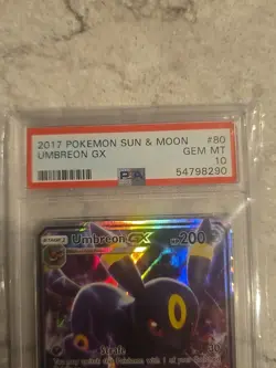 2017 POKEMON SUN & MOON #80 UMBREON GX PSA 10 - Image 2