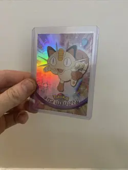 Pokemon Meowth Topps #52 Holographic Prismatic Foil Trading Card - Image 1