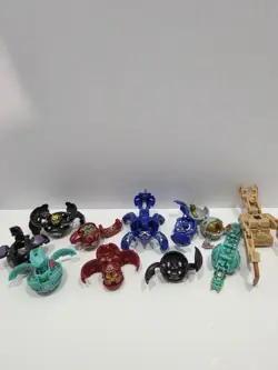 Bakugan Battle Brawlers Lot 11 Figures + 24 Cards w/ Carry Case Bundle Rulebook - Image 4