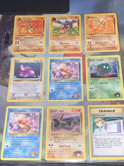 1999-2000 Pokemon Mixed Card Group Lot of 49 - Moderately Played to Heavy Played - Image 3
