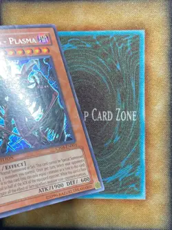 Yugioh Destiny Hero - Plasma CT04-EN003 Secret Rare Limited Edition LP - Image 4