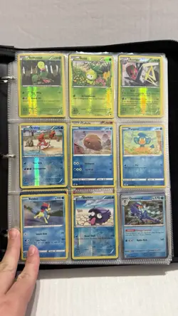 Pokemon Card Binder Lot 442 Cards Mostly Common Uncommon w Foil READ - Image 4