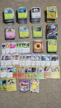 Pokemon Bulk Collection 1000+ Cards Near Mint/Lightly Played - Image 1