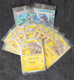 10x Pikachu,Natural History Museum + Garchomp + Iron Crown - Pokemon Jumbo Promo - Image 1