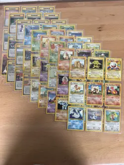 Lp/mp COMPLETE Pokemon BASE Set 17-102 Card COM- Uncommon + Rares Non-Holo - Image 1