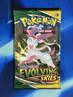 Pokemon 2021 Sword & Shield Evolving Skies Booster Pack Sylveon Nm M Umbreon - Image 1