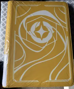 Lorcana Extra Large Card Binder for 860 Cards with Playmat and Sleeves - Image 1