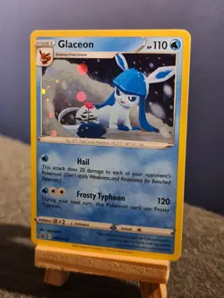 Glaceon Holo Black Star Promo SWSH192, Pokemon Card - Image 3