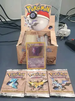 wotc ,1999 Pokemon FOSSIL holo Gengar 5/62 - Image 1