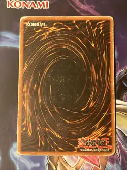 Dark Magician - SDY-006 - Ultra Rare - Unlimited Edition DMG Yugioh! Holo Shift - Image 2