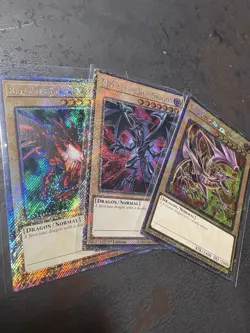 Yu-Gi-Oh! TCG Red-Eyes Black Dragon Legendary Creature Card - Image 1