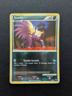 NM Pokemon Stunky Reverse Holo Card 69/90 Undaunted - Image 1