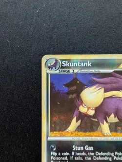 NM Pokemon Skuntank Reverse Holo Card 37/90 Undaunted - Image 2