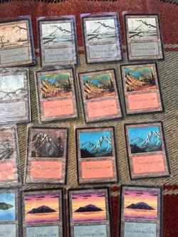 MTG 4th Edition FBB. Black Border Lands Card Lot. Chinese Language - Image 3