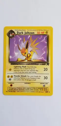 2000 Poke'mon Dark Jolteon 38/82 Team Rocket Nr Mint* - Image 1