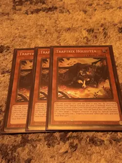 3X Traptrix Holeutea SDBT-EN046 Structure Deck: Beware of Traptrix 1st Edition - Image 1