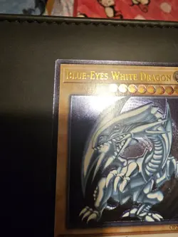 Blue-Eyes White Dragon OP28-EN001 OTS Pack 28 Unlimited Ultimate Rare NM - Image 2