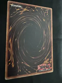 Yu-Gi-Oh! TCG Blue-Eyes White Dragon Kaiba SDK-001 Unlimited Ultra Rare - Image 3