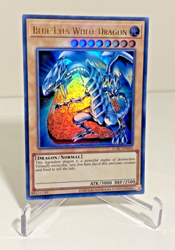 Yugioh / Blue-Eyes White Dragon / LCKC-EN001 / Ultra Rare - Image 1
