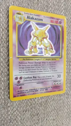 Pokemon TCG Alakazam Base Set 1/102 Holo Unlimited Holo Rare - Image 2