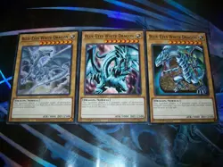 3x Blue-Eyes White Dragon 1 of each art 1st Edition Common SDWD Yu-Gi-Oh! - Image 1