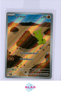 LARVITAR POKEMON 203/197 2023 OBF OBSIDIAN FLAMES GERMAN FULL ART - Image 1