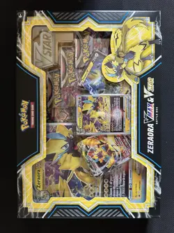 Pokemon TCG Deoxys/Zeraora VMAX and VSTAR Battle Box - Image 2