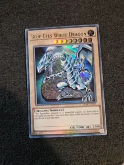 Blue-Eyes White Dragon (Version 4) - LCKC-EN001 - Ultra Rare - Unlimited Edition - Image 1