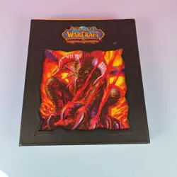 WORLD OF WARCRAFT TRADING CARD GAME COLLECTOR ALBUM BINDER WITH CARDS - Image 1