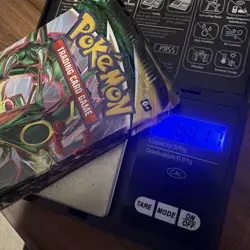 4x HEAVY Pokemon TCG Sword & Shield Evolving Skies Sealed Booster Packs 22g+ - Image 1
