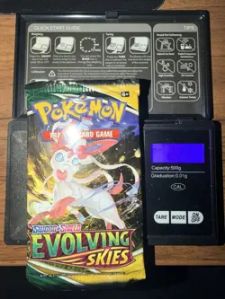 4x HEAVY Pokemon TCG Sword & Shield Evolving Skies Sealed Booster Packs 22g+ - Image 5