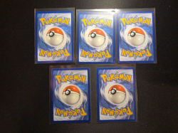 Pikachu - 005/025 / Holo Rare Celebrations NM Pokemon Card - Image 2