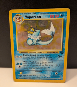 Vaporeon 12/64 Rare Holo Pokemon Card Jungle Set 1999 - Image 1