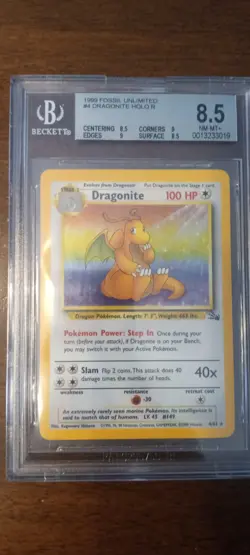 Pokemon Fossil Unlimited Dragonite Holo Beckett 8.5 Graded Cards 1999 - Image 2