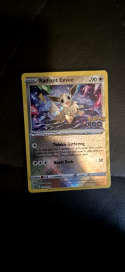 Radiant Eevee Swsh230 Swsh: Sword & Shield Promo Cards Holo - Image 1