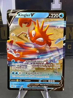 Kinglet V Ultra Rare SWSH09: Brilliant Stars 028/172 Rare Holo Pokemon TCG - Image 1