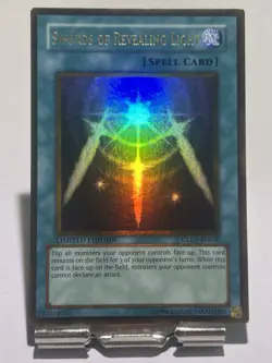 Yu-Gi-Oh! TCG Swords of Revealing Light GLD1-EN030 LIMITED ENGLISH NM - Image 1
